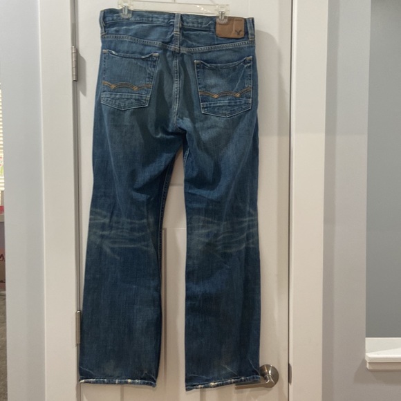 American Eagle men's distressed bootcut denim jeans 33 / 32 33x32 33/32 - Picture 2 of 12